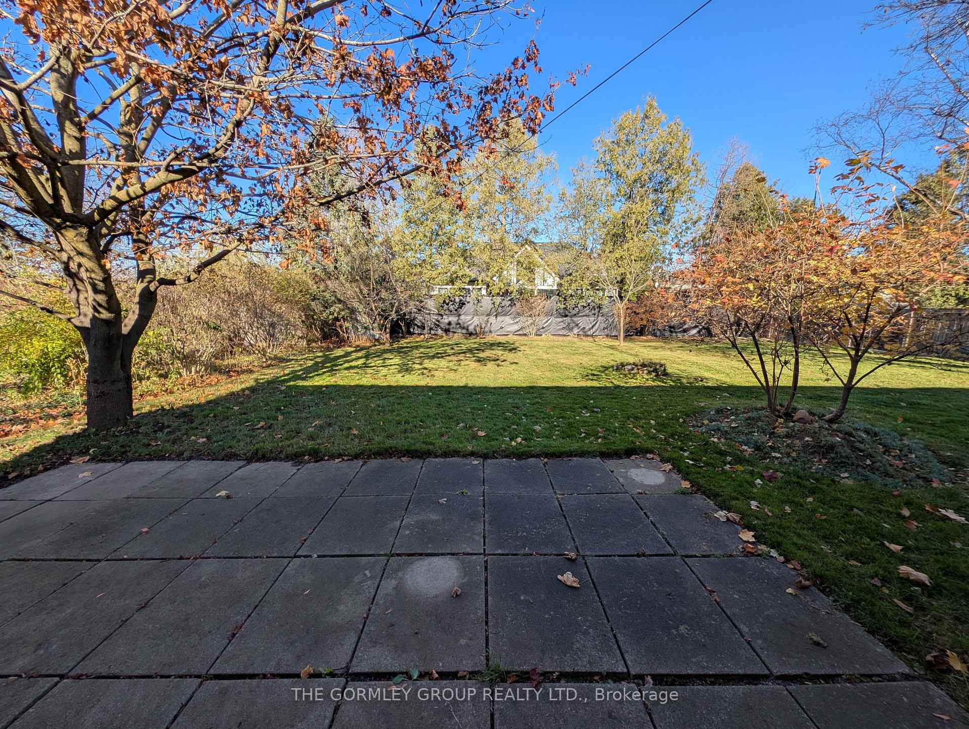 Photo 3 of 166 Elizabeth Grove, King, King City — HOMEH