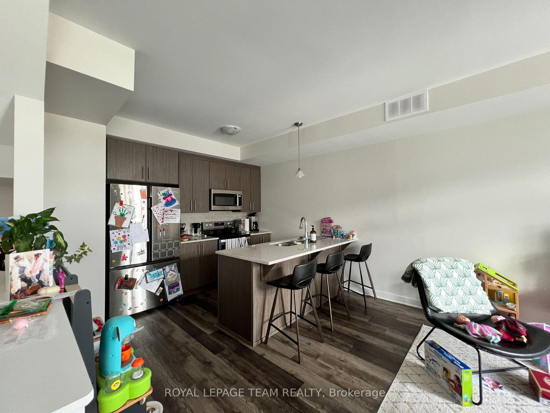 Photo 7 of 134 Visor Private, Ottawa, Kanata - Emerald Meadows/Trailwest — HOMEH