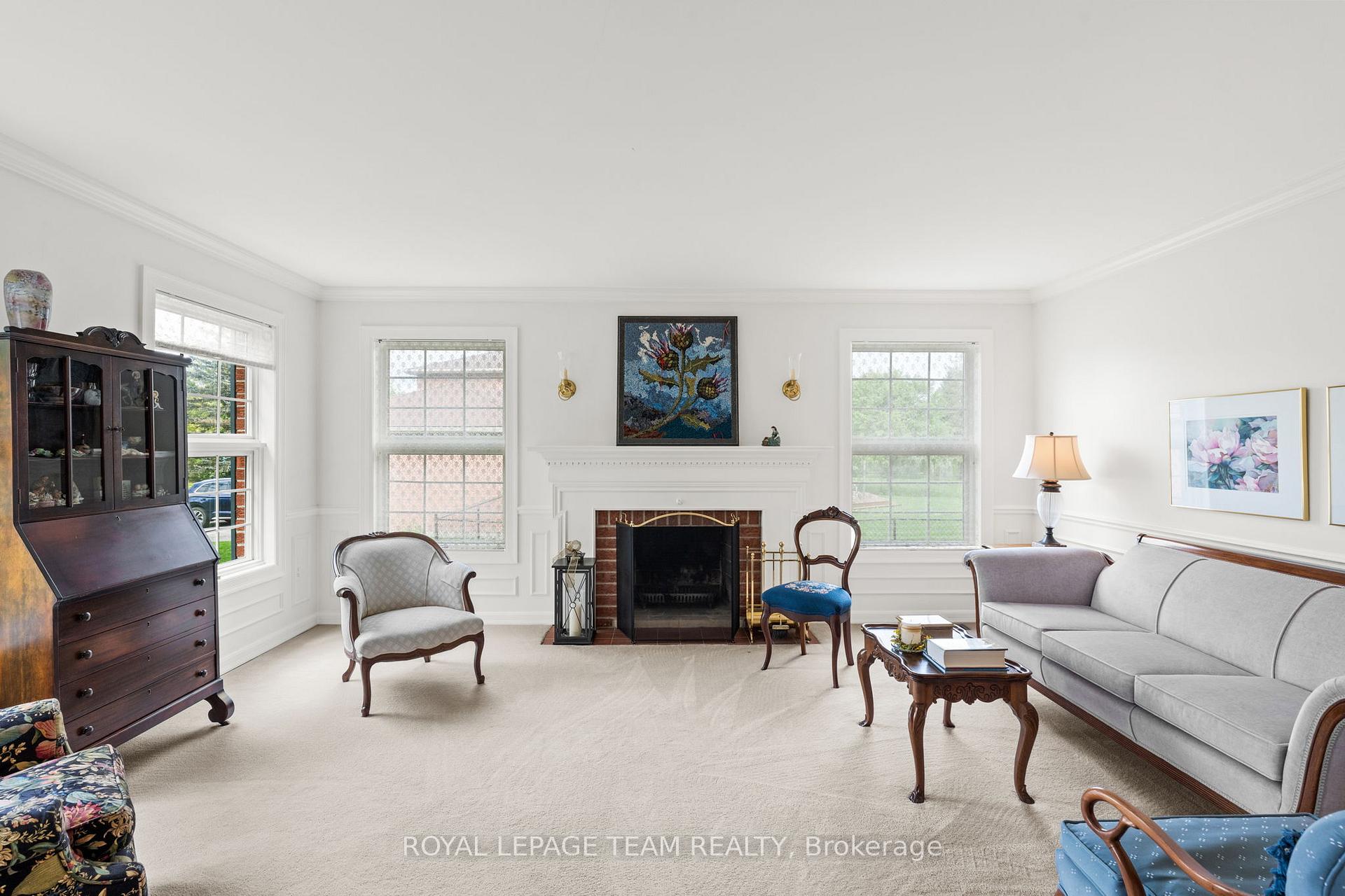 Photo 7 of 1246 Potter Drive, Ottawa, Manotick Village & Manotick Estates — HOMEH