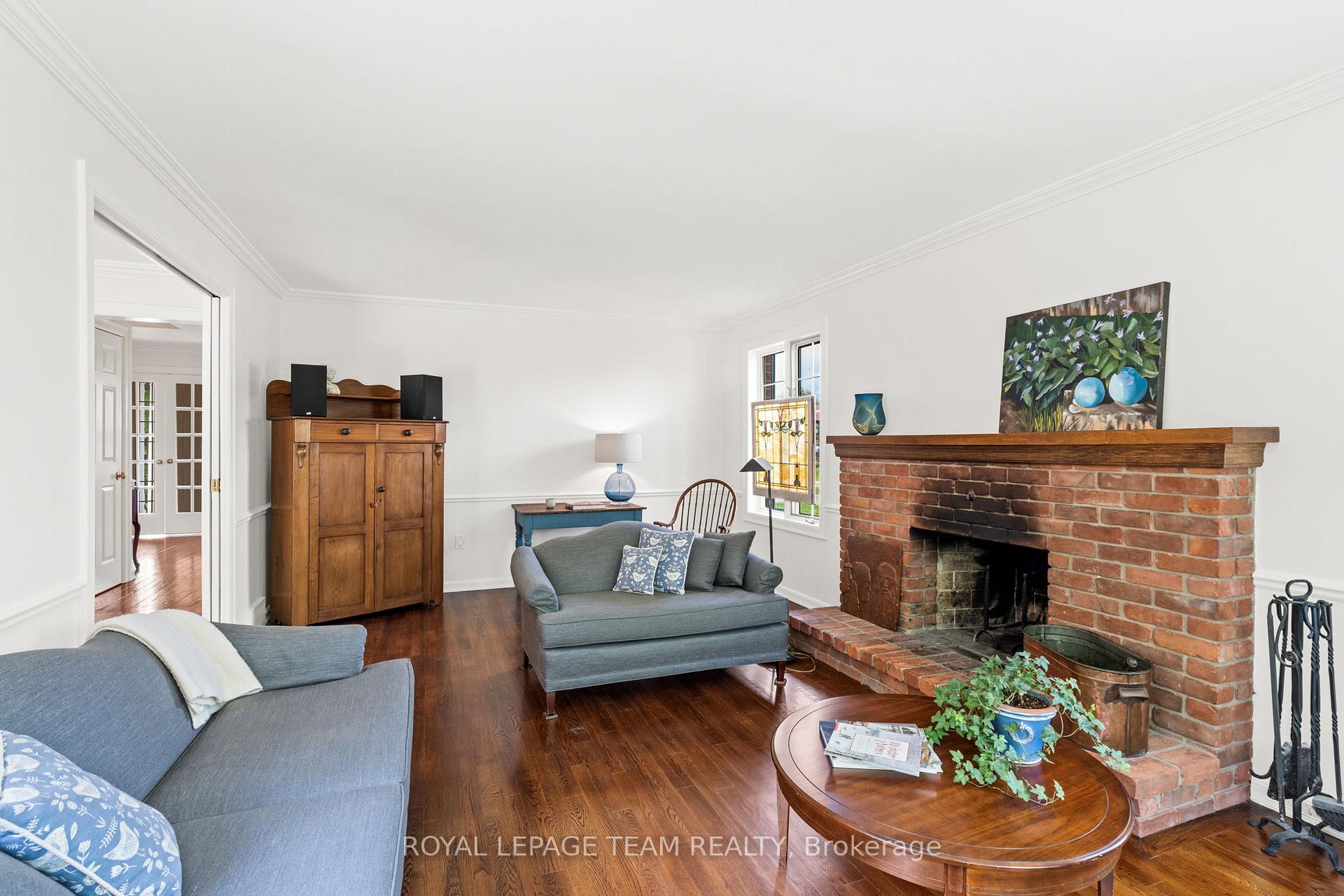 Photo 17 of 1246 Potter Drive, Ottawa, Manotick Village & Manotick Estates — HOMEH