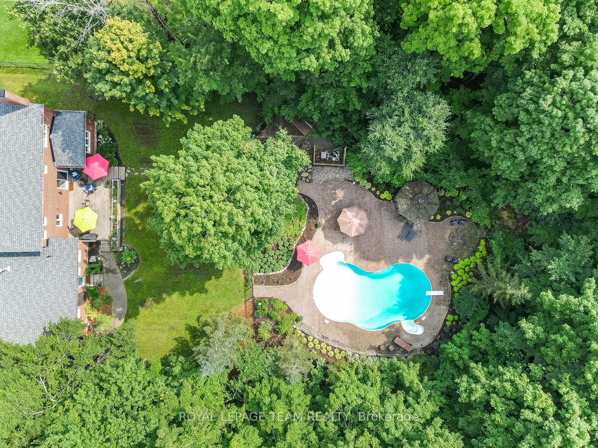Photo 33 of 1246 Potter Drive, Ottawa, Manotick Village & Manotick Estates — HOMEH