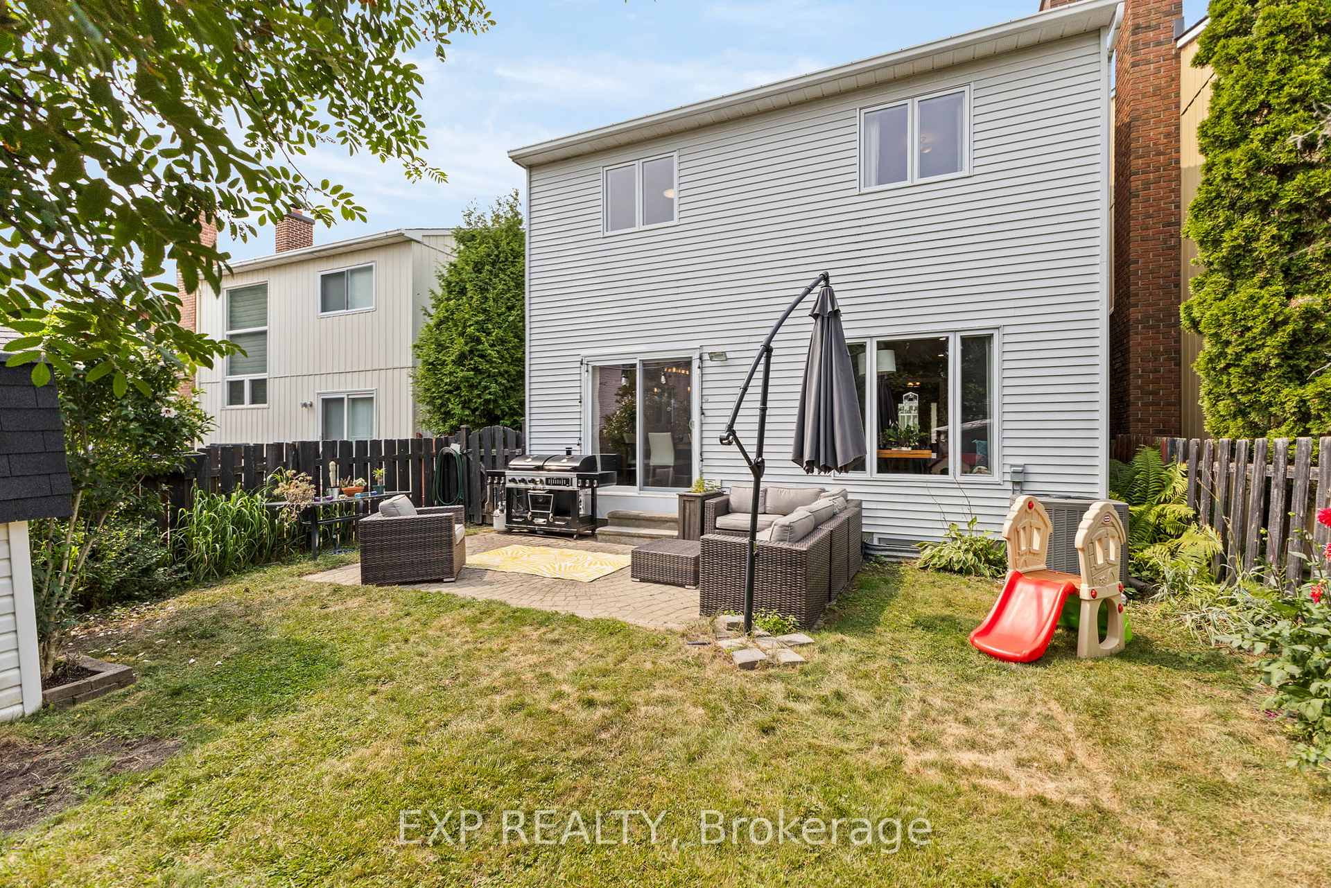 Photo 34 of 41 Bluegrass Drive, Ottawa, Kanata - Bridlewood — HOMEH