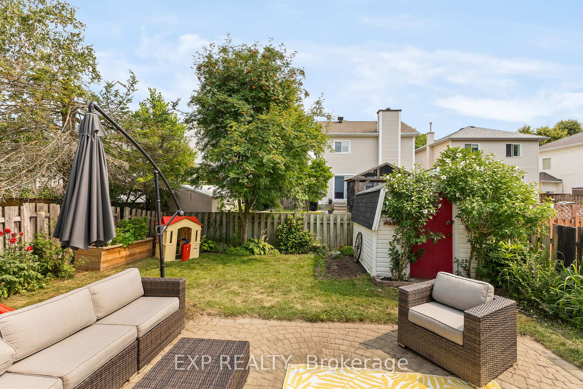 Photo 35 of 41 Bluegrass Drive, Ottawa, Kanata - Bridlewood — HOMEH