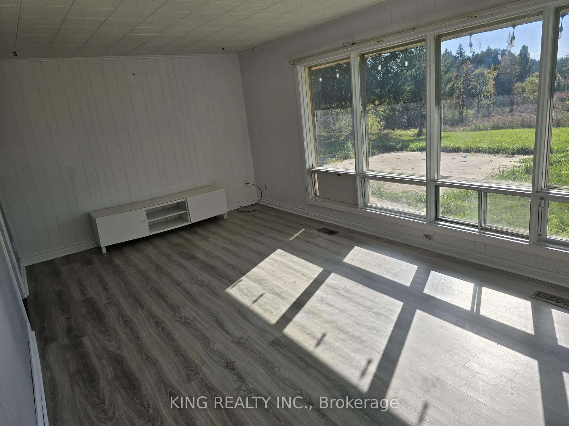 Photo 6 of 7485 King Road, King, Rural King — HOMEH