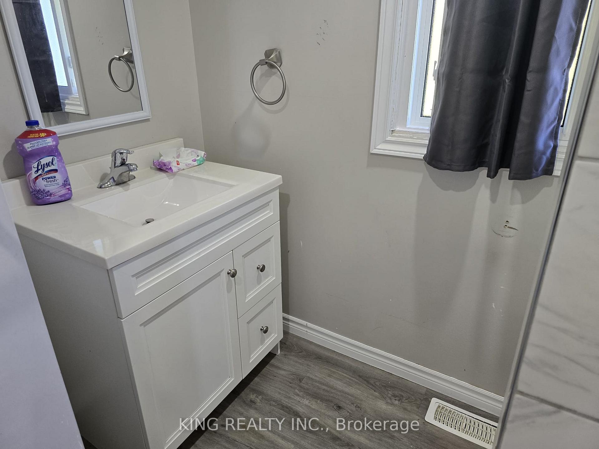 Photo 7 of 7485 King Road, King, Rural King — HOMEH