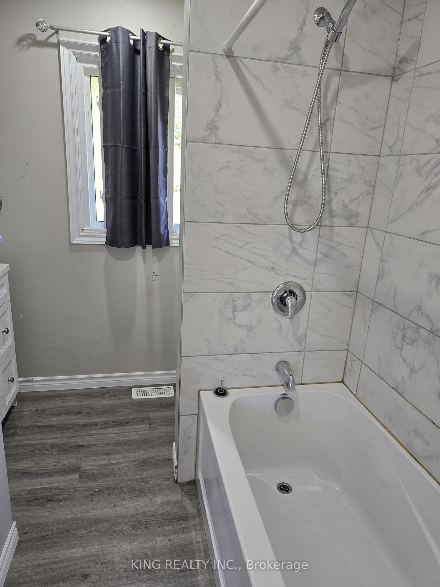 Photo 8 of 7485 King Road, King, Rural King — HOMEH