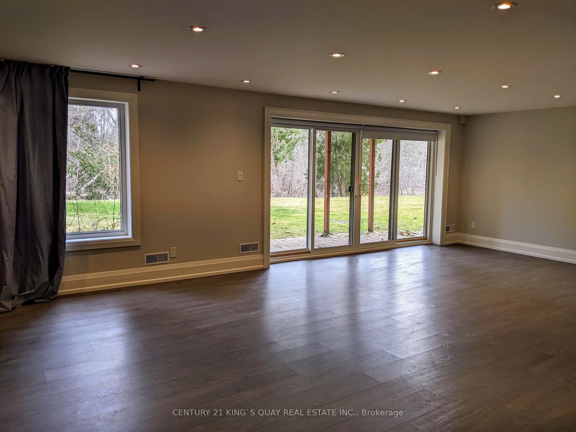 Photo 10 of 9779 Warden Avenue, Markham, Devil's Elbow — HOMEH