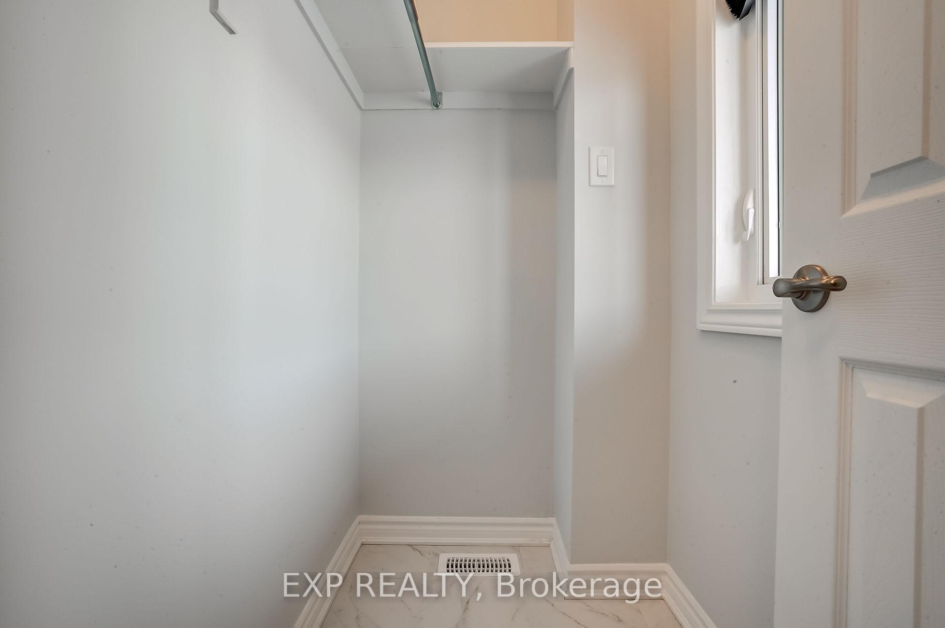 Photo 2 of 547 Arosa Way, Ottawa, Kanata - Emerald Meadows/Trailwest — HOMEH