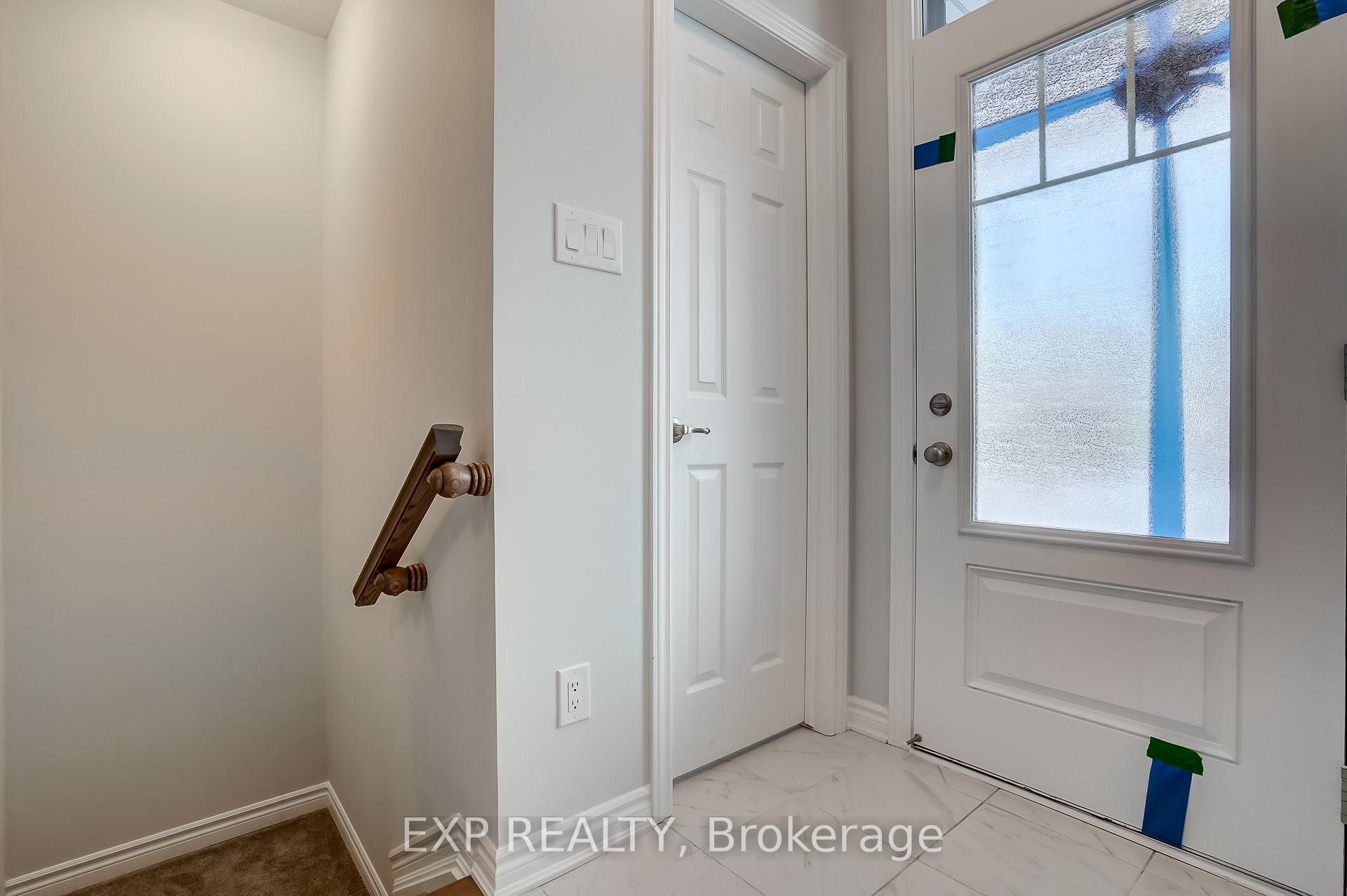 Photo 3 of 547 Arosa Way, Ottawa, Kanata - Emerald Meadows/Trailwest — HOMEH