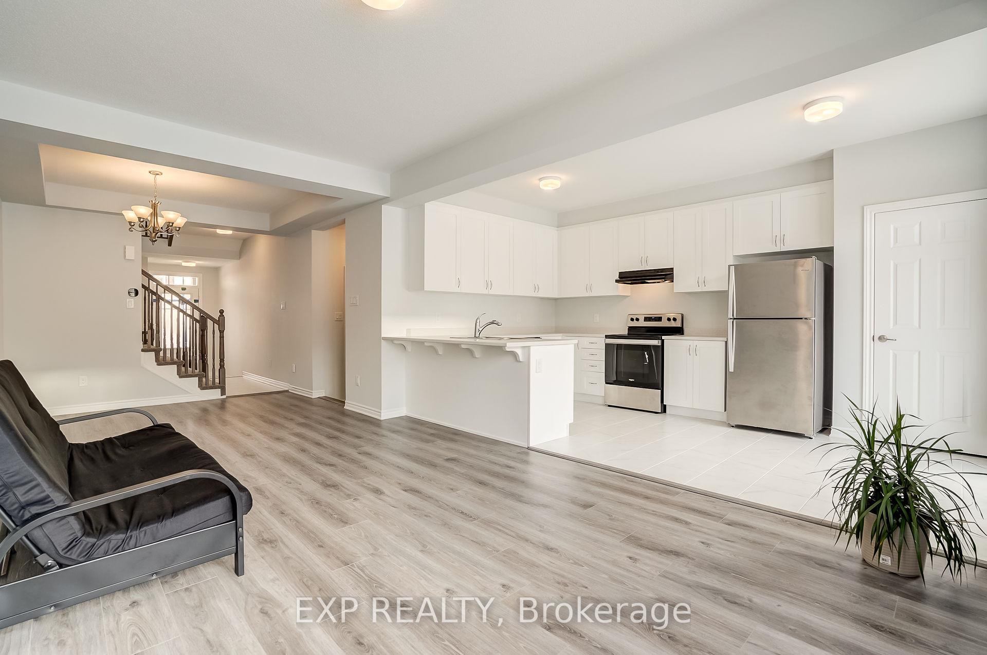 Photo 10 of 547 Arosa Way, Ottawa, Kanata - Emerald Meadows/Trailwest — HOMEH
