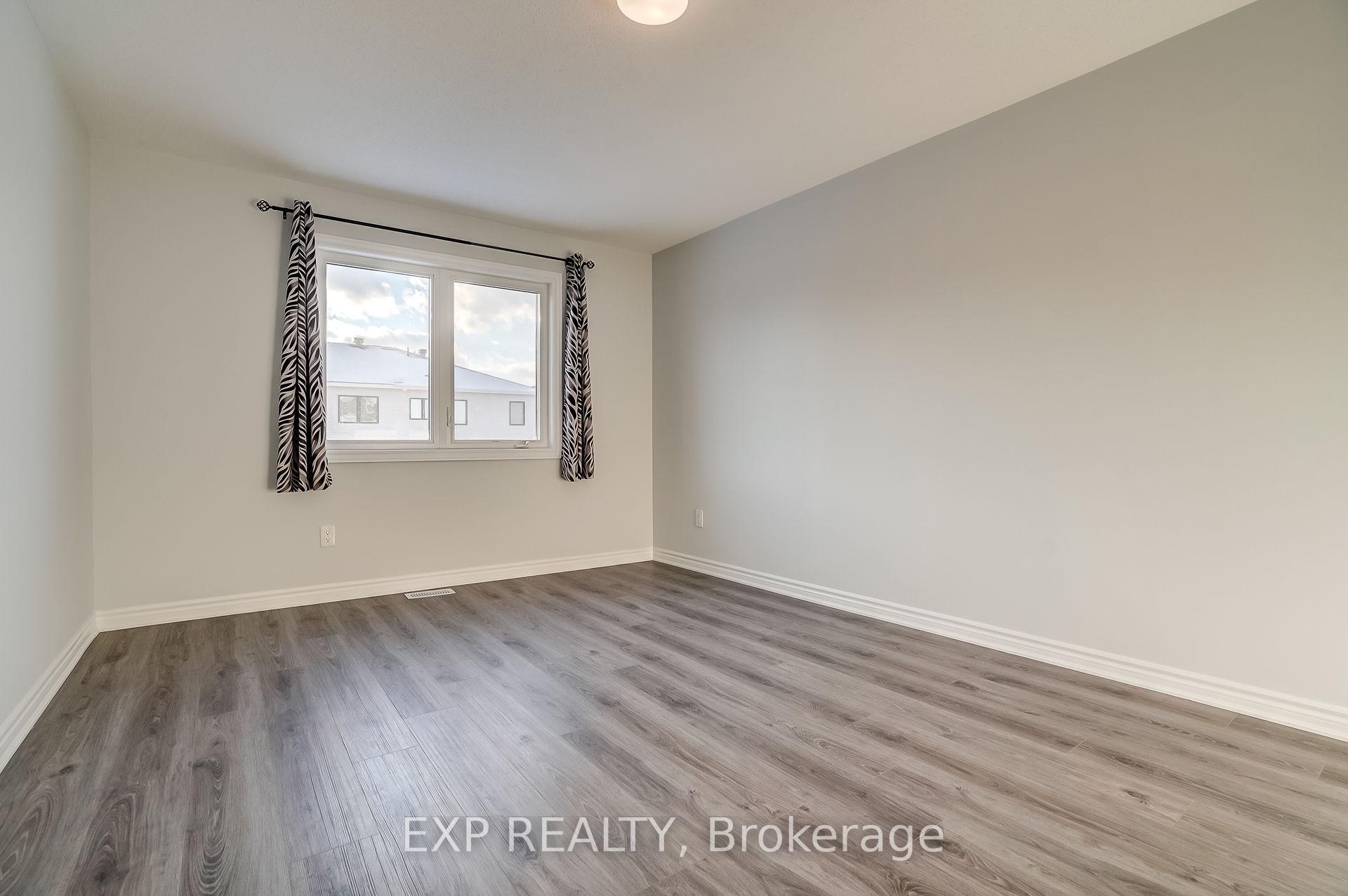 Photo 16 of 547 Arosa Way, Ottawa, Kanata - Emerald Meadows/Trailwest — HOMEH