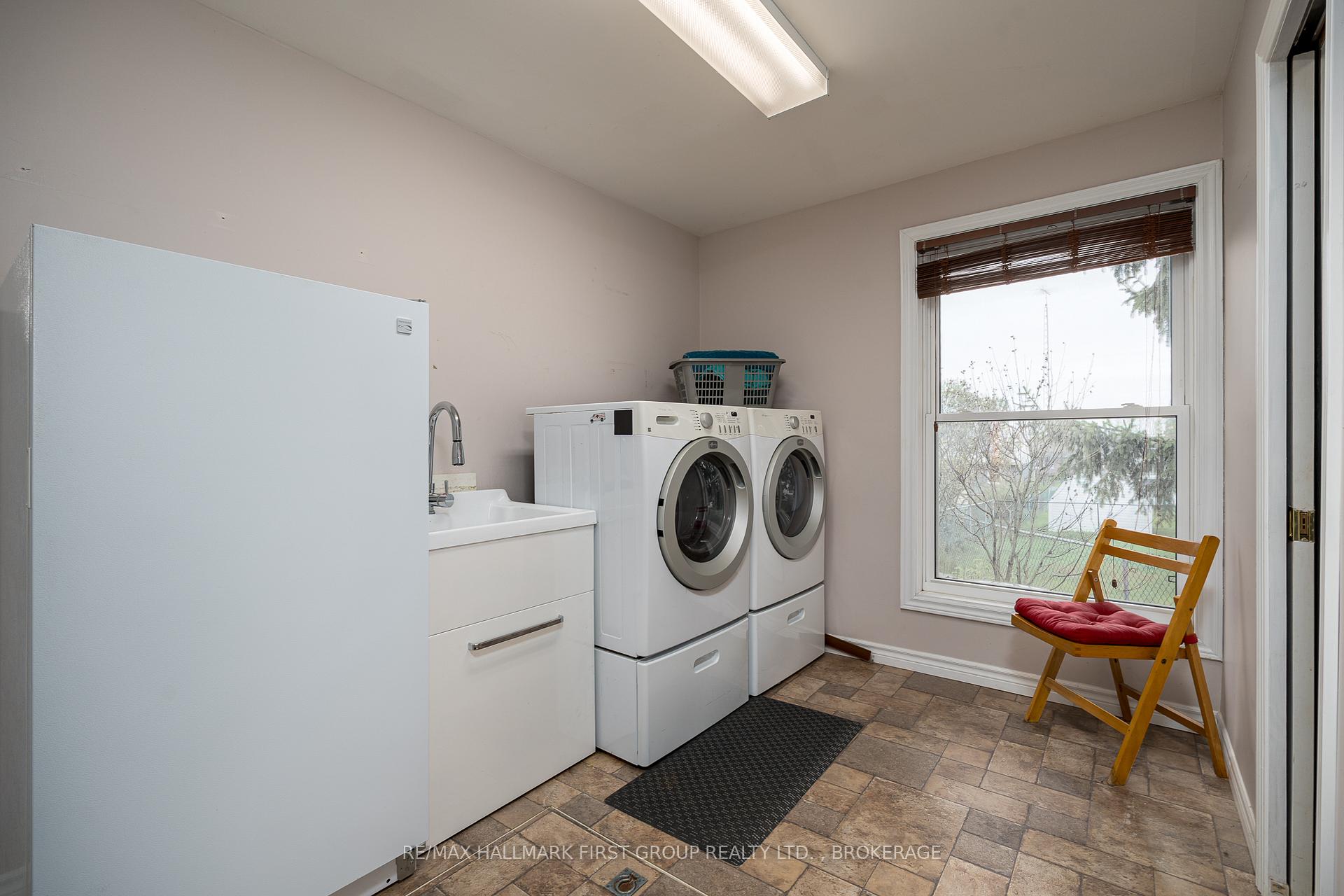 Photo 13 of 235 Lakeview Road, Loyalist, Bath — HOMEH