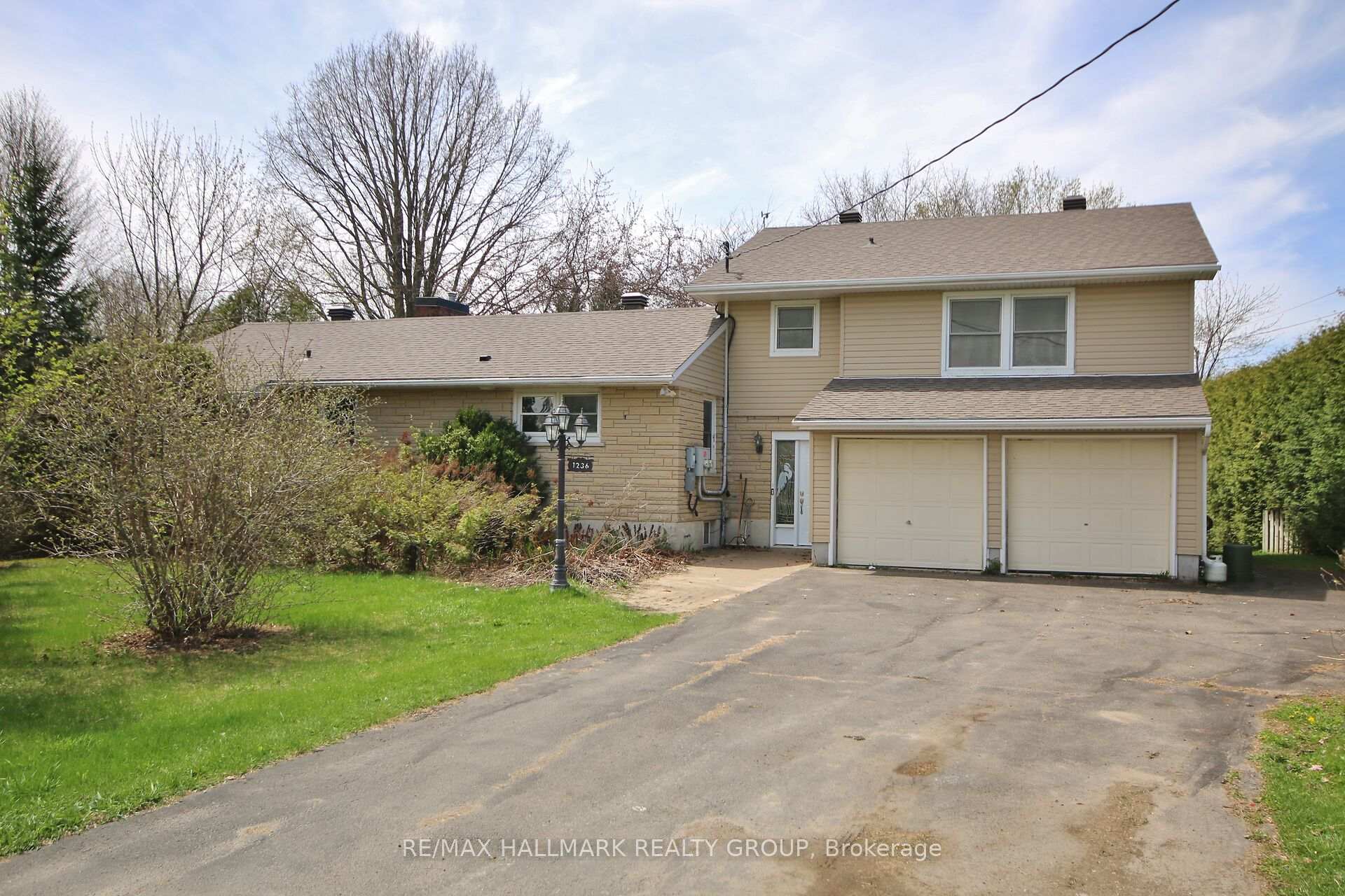 Photo 7 of 1236 River Road, Ottawa, Manotick East to Manotick Station — HOMEH