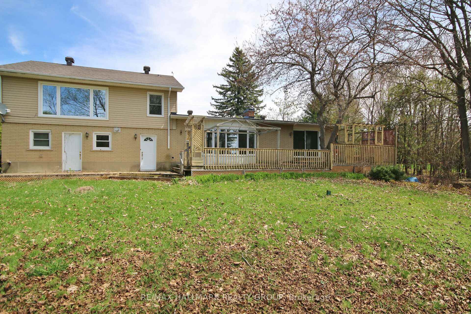 Photo 14 of 1236 River Road, Ottawa, Manotick East to Manotick Station — HOMEH