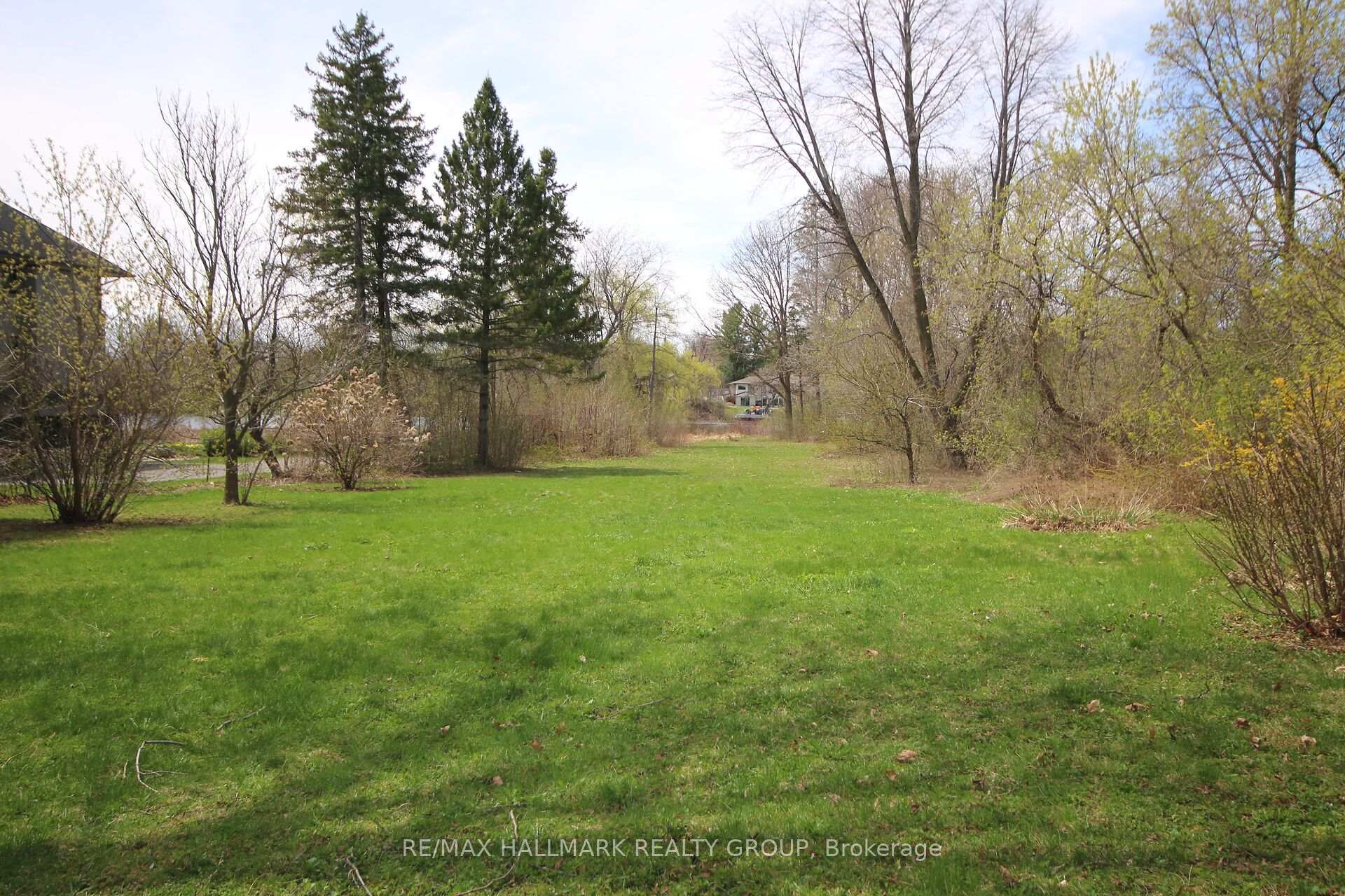 Photo 21 of 1236 River Road, Ottawa, Manotick East to Manotick Station — HOMEH