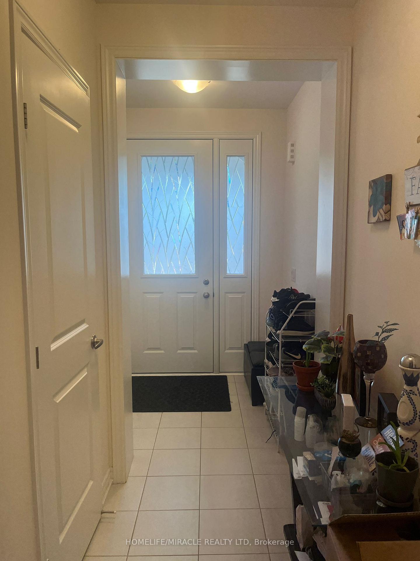 Photo 6 of 1083 Garner Road E, Hamilton, Ancaster — HOMEH