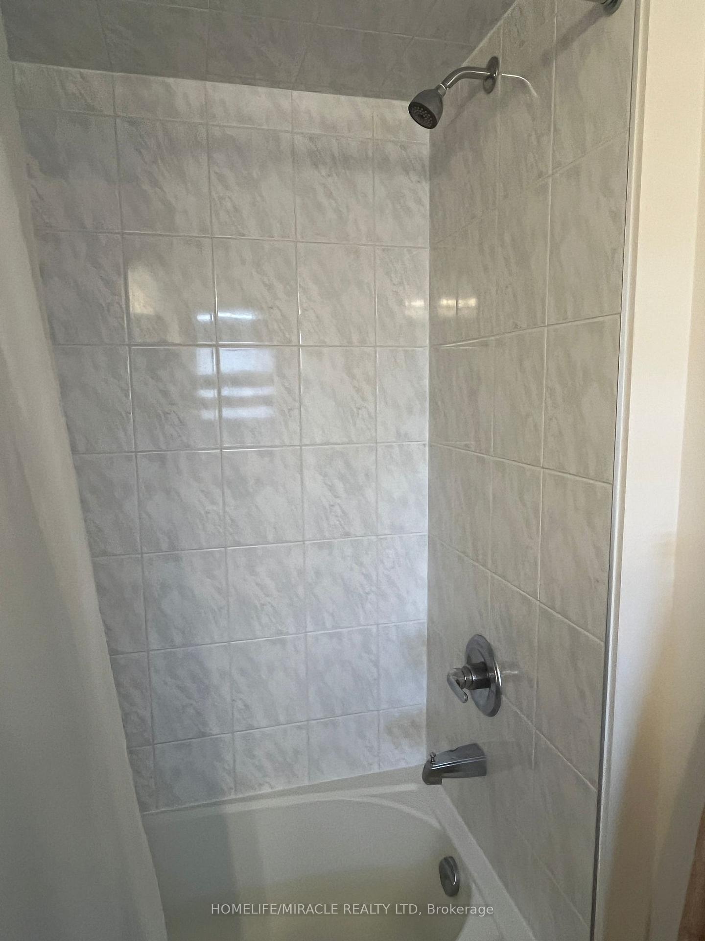 Photo 17 of 1083 Garner Road E, Hamilton, Ancaster — HOMEH