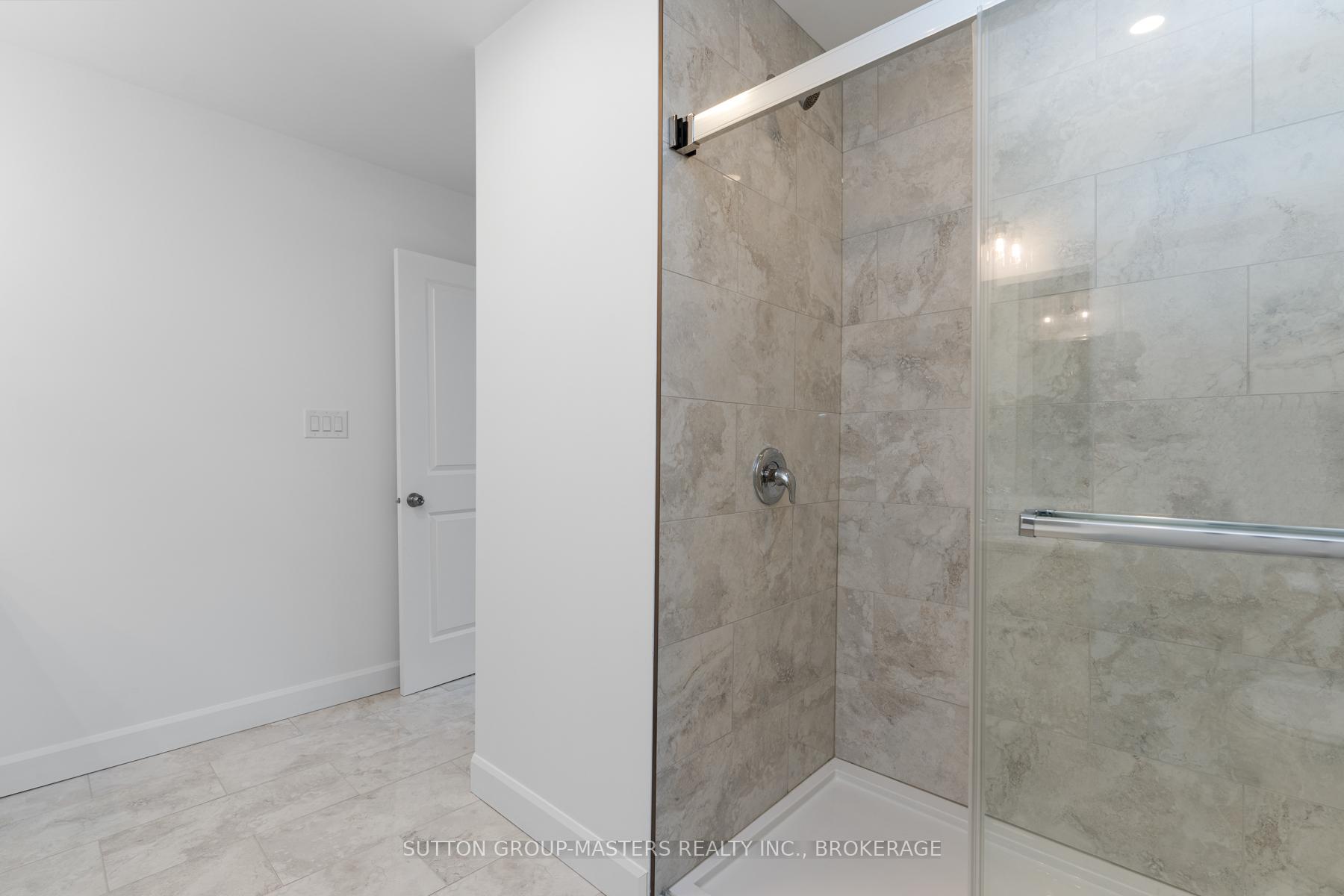 Photo 29 of 201 Superior Drive, Loyalist, Amherstview — HOMEH