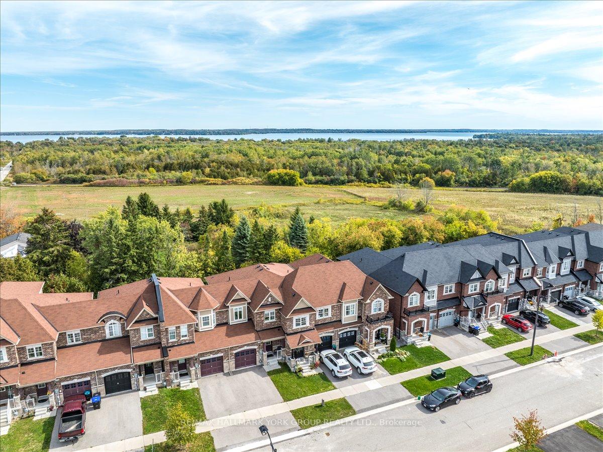 Photo 2 of 1192 Peelar Crescent, Innisfil, Lefroy — HOMEH