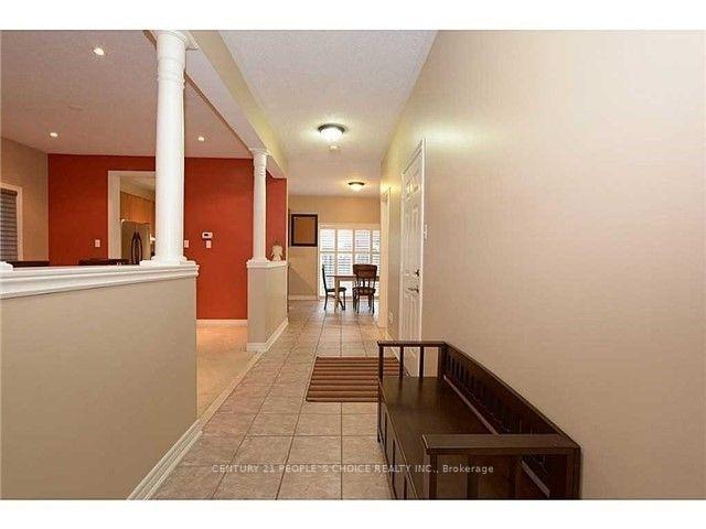 Photo 4 of 16 Cardiff Lane, Hamilton, Stoney Creek — HOMEH