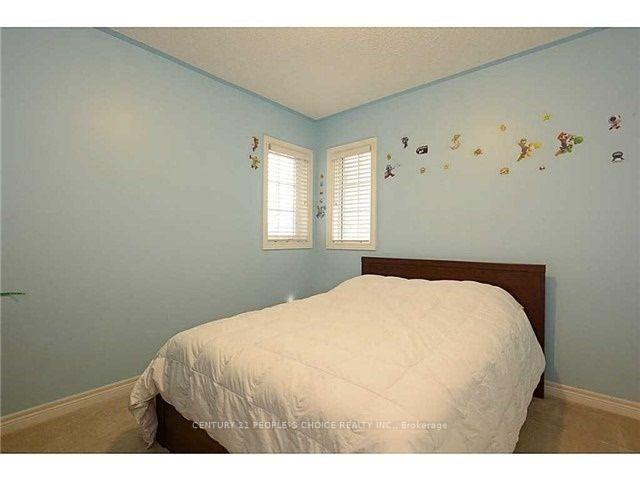 Photo 16 of 16 Cardiff Lane, Hamilton, Stoney Creek — HOMEH