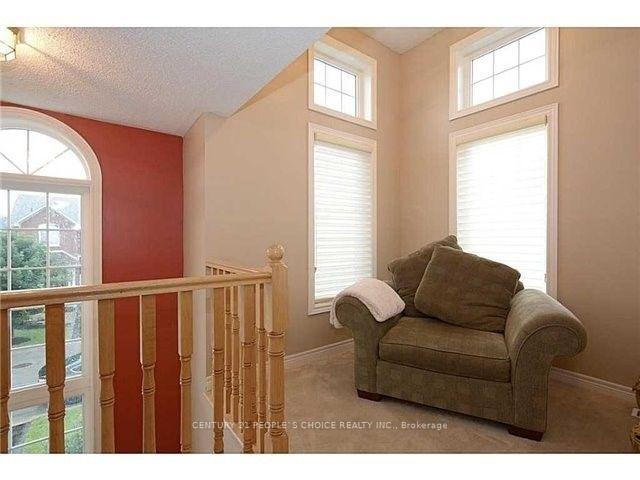 Photo 18 of 16 Cardiff Lane, Hamilton, Stoney Creek — HOMEH