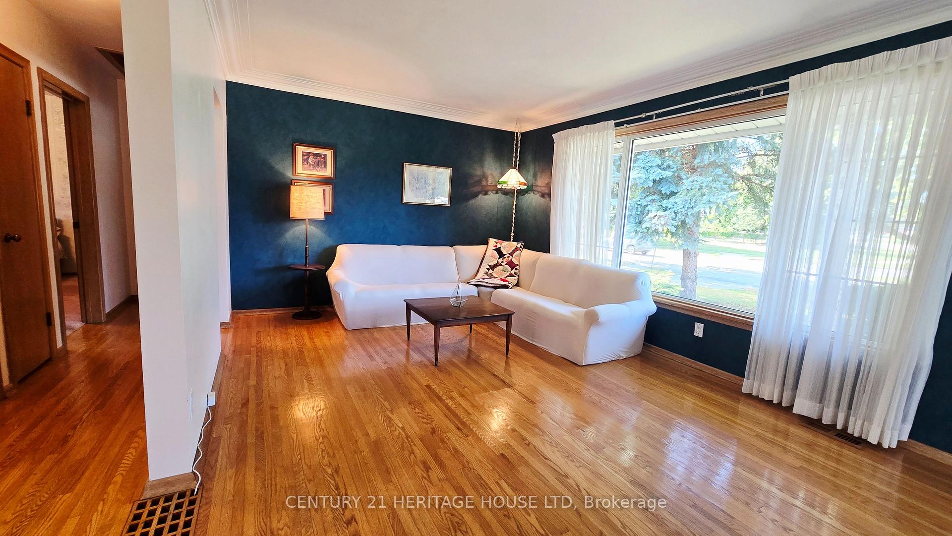 Photo 15 of 627 Krug Street, Kitchener — HOMEH