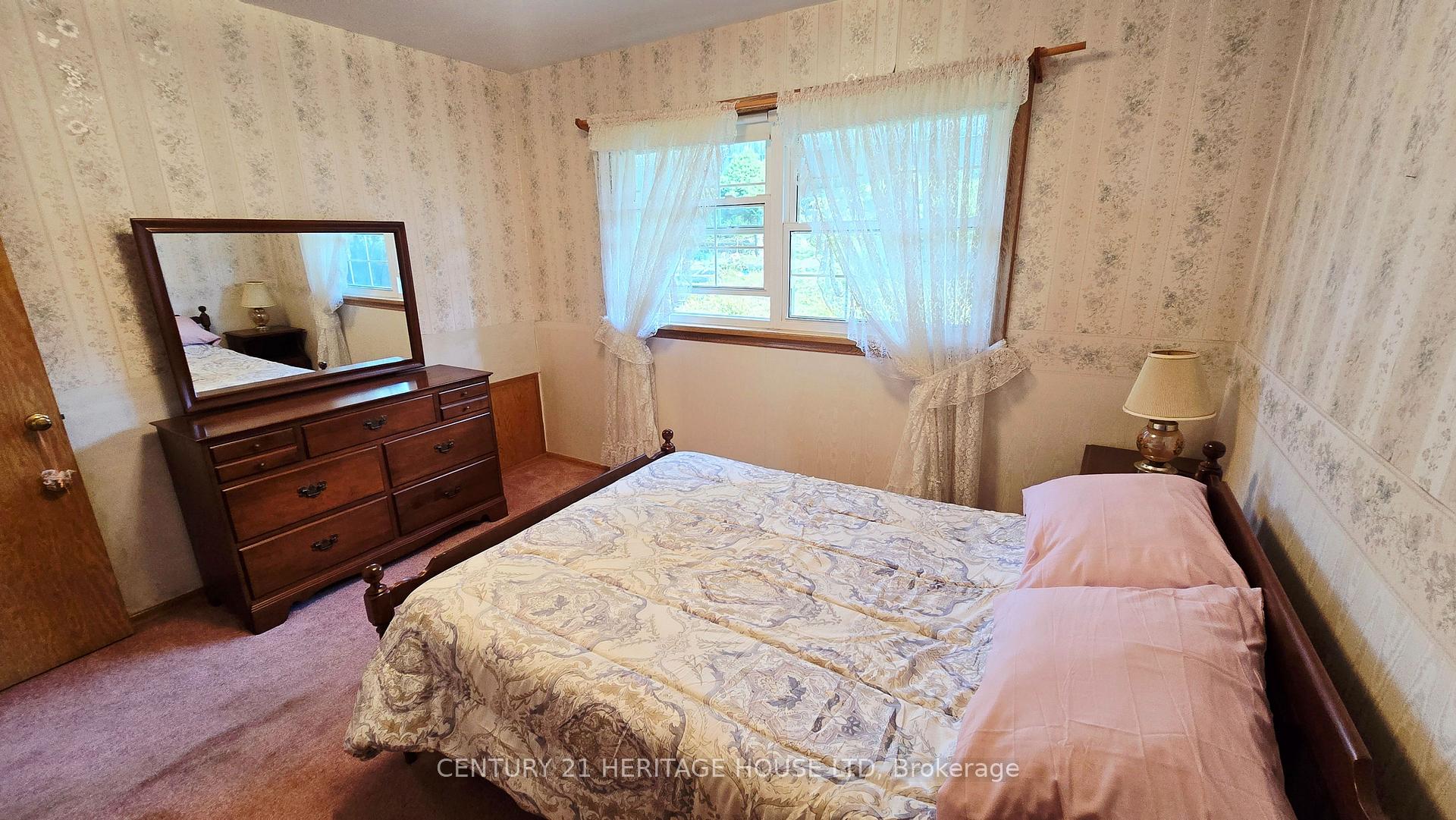 Photo 33 of 627 Krug Street, Kitchener — HOMEH
