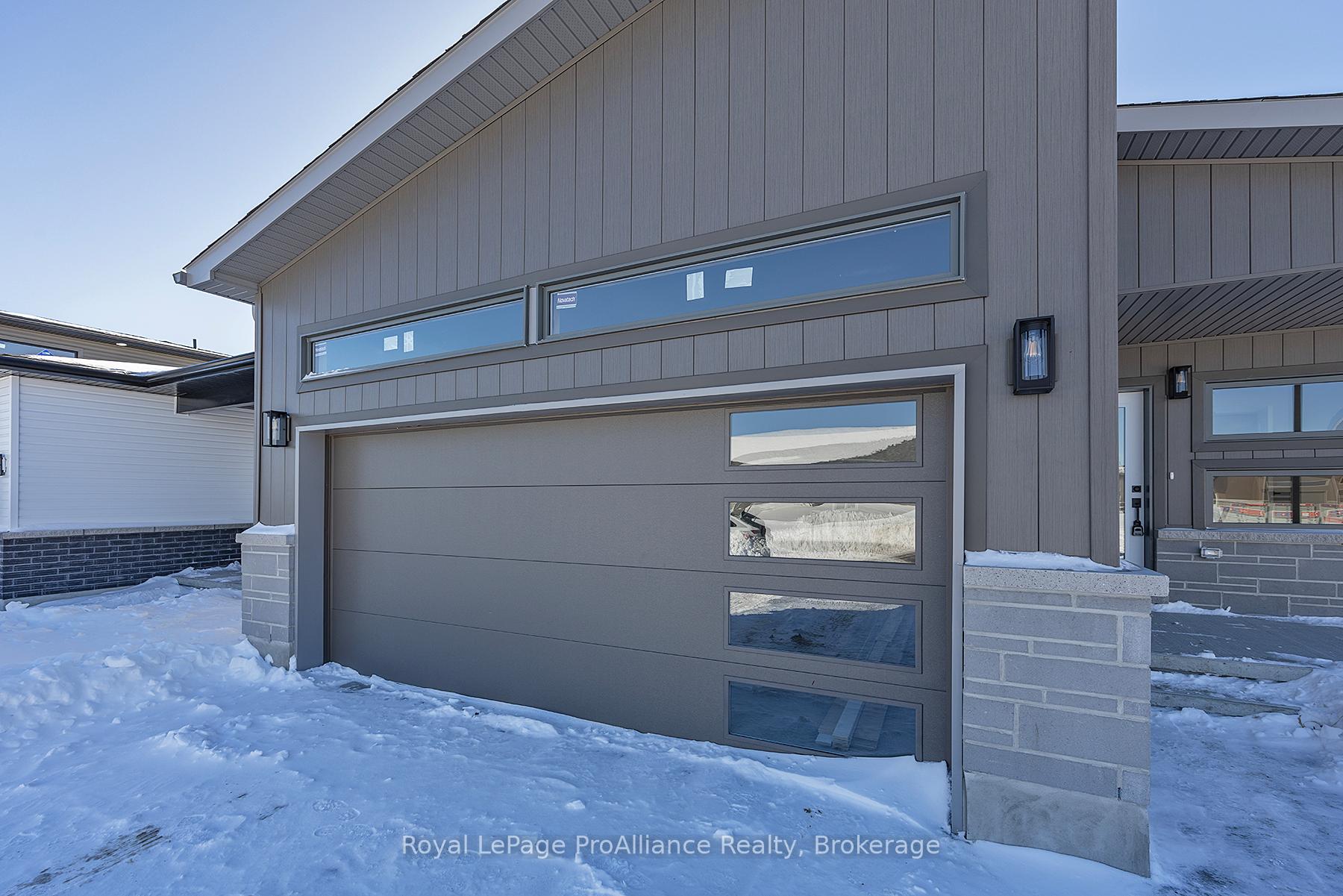 Photo 4 of 149 Mcdonough Crescent, Loyalist, Amherstview — HOMEH