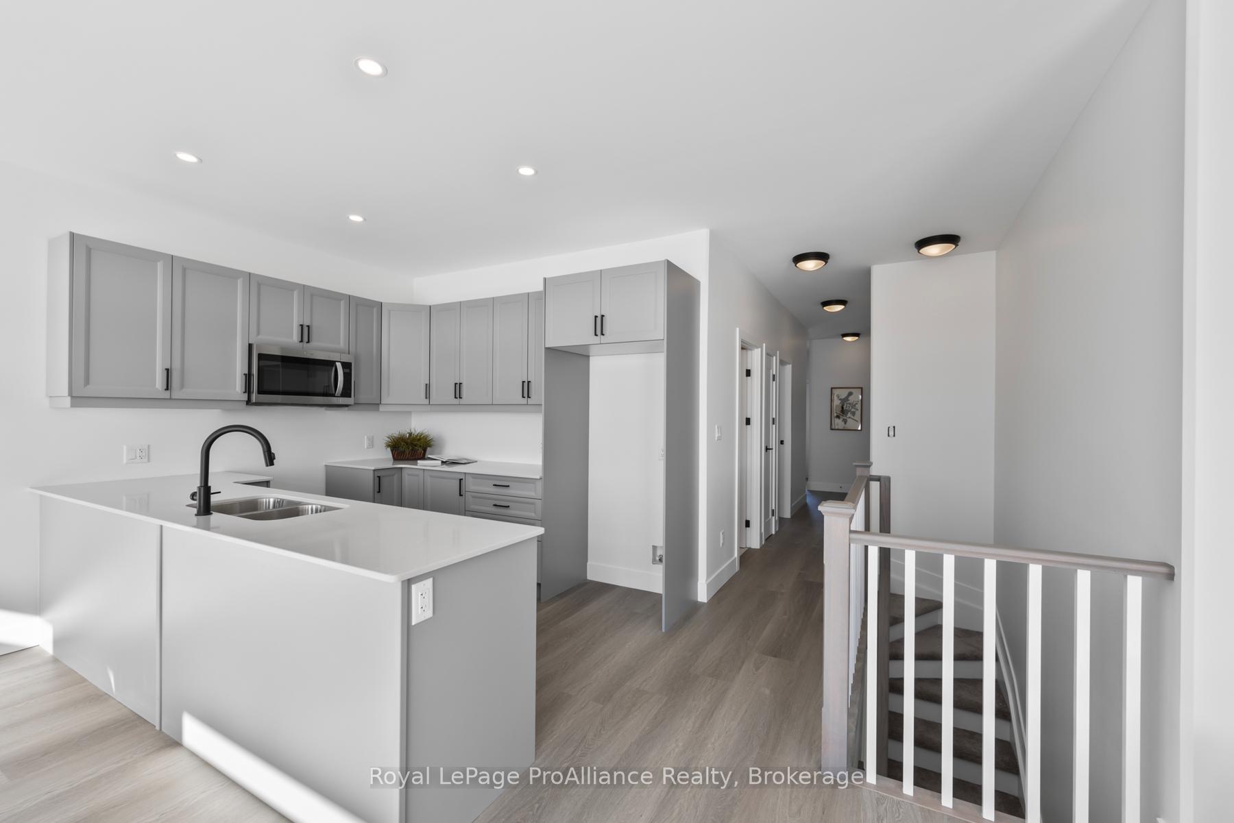 Photo 22 of 149 Mcdonough Crescent, Loyalist, Amherstview — HOMEH
