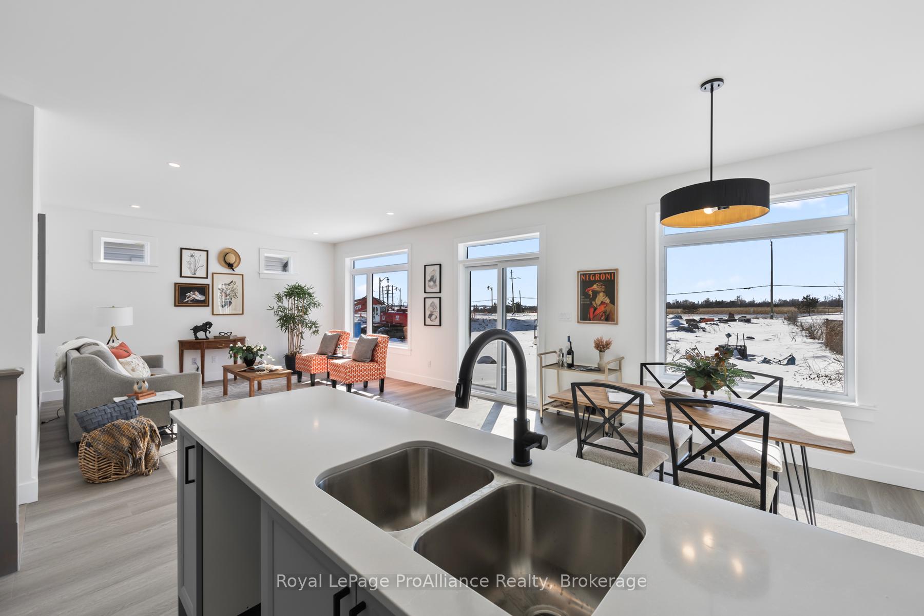 Photo 25 of 149 Mcdonough Crescent, Loyalist, Amherstview — HOMEH