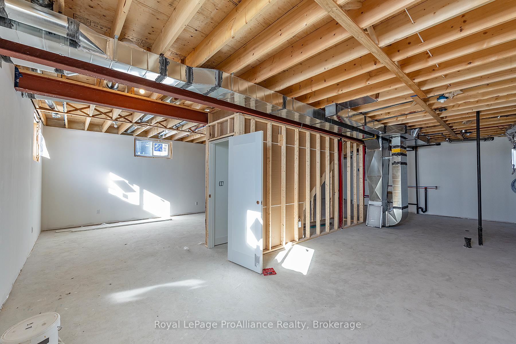 Photo 35 of 149 Mcdonough Crescent, Loyalist, Amherstview — HOMEH
