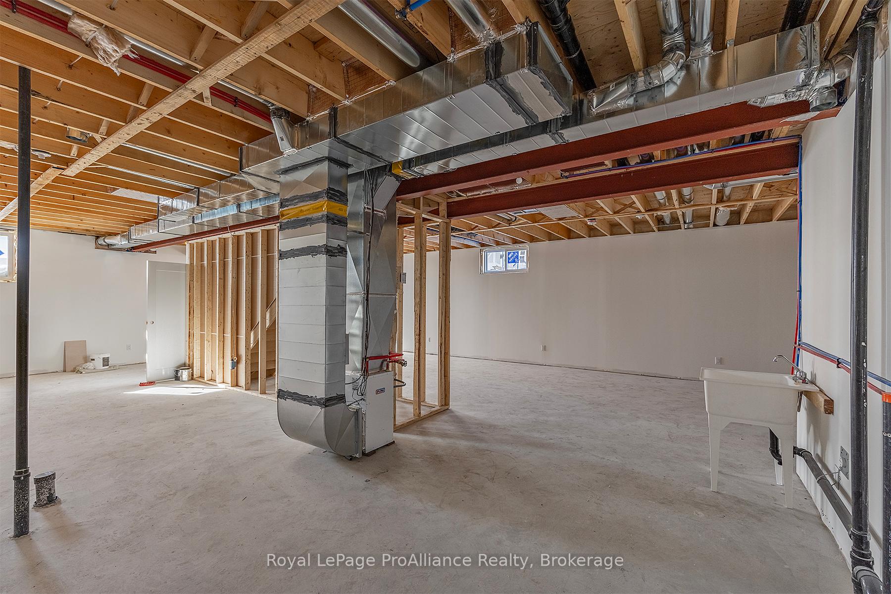 Photo 40 of 149 Mcdonough Crescent, Loyalist, Amherstview — HOMEH