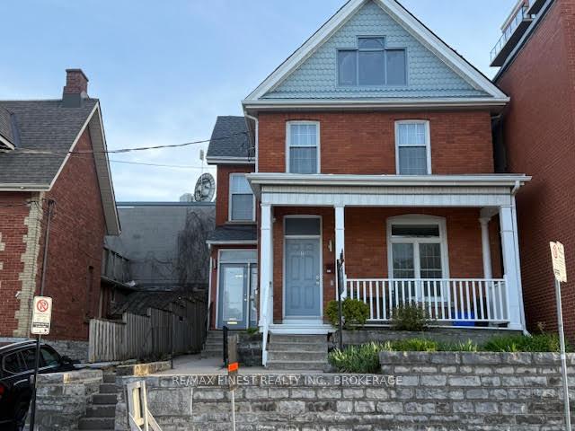Front of 166 Queen Street