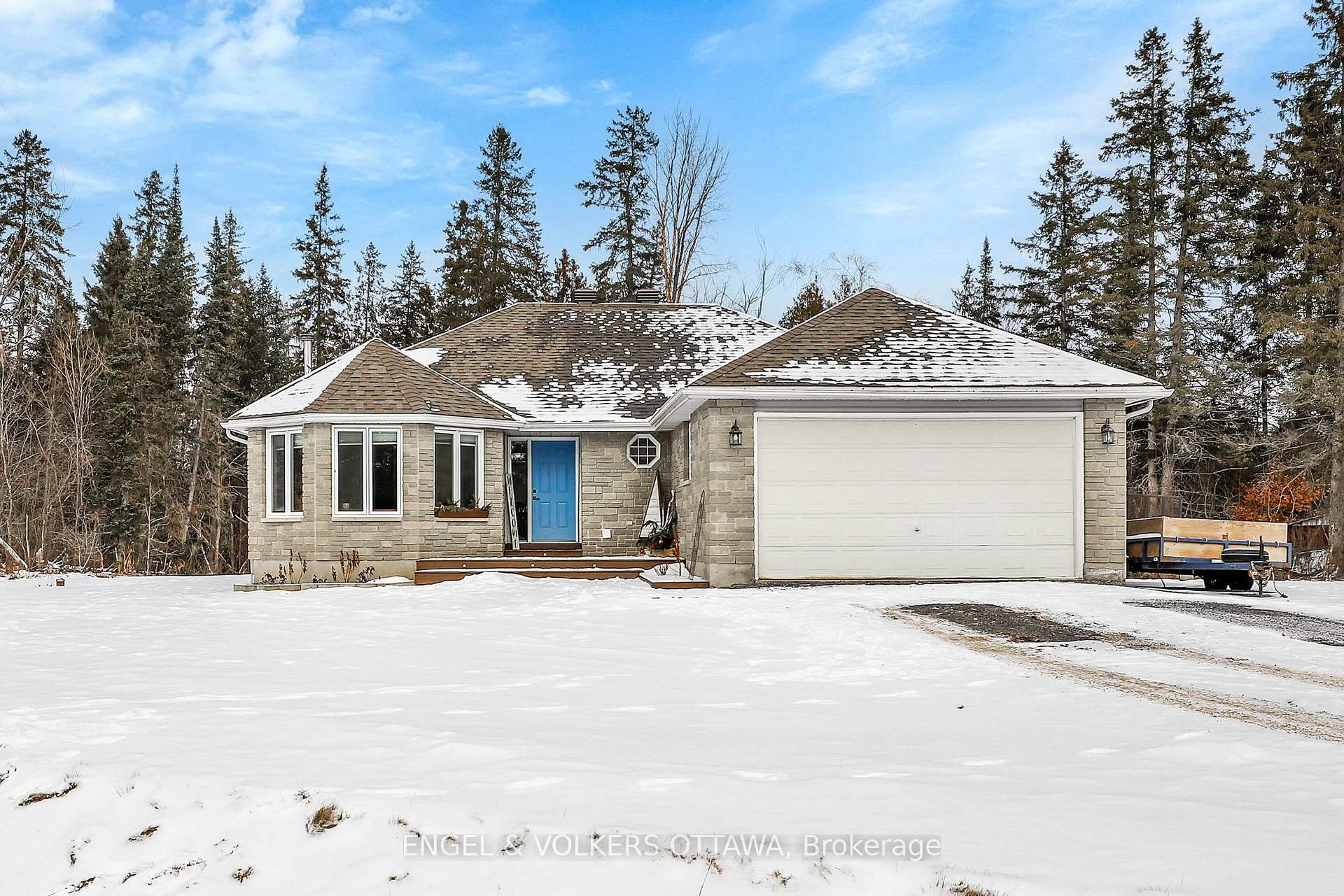 Photo 1 of 370 Duncan Drive, McNab/Braeside, Mcnab/Braeside Twps — HOMEH