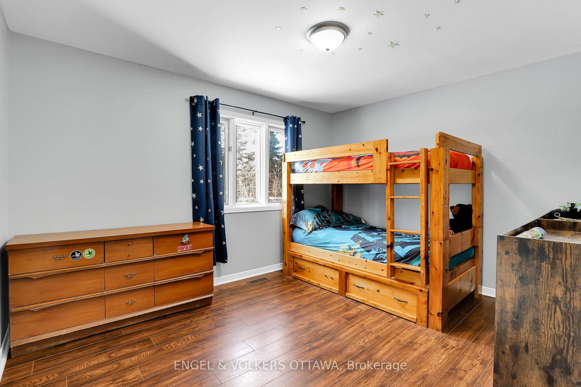 Photo 22 of 370 Duncan Drive, McNab/Braeside, Mcnab/Braeside Twps — HOMEH