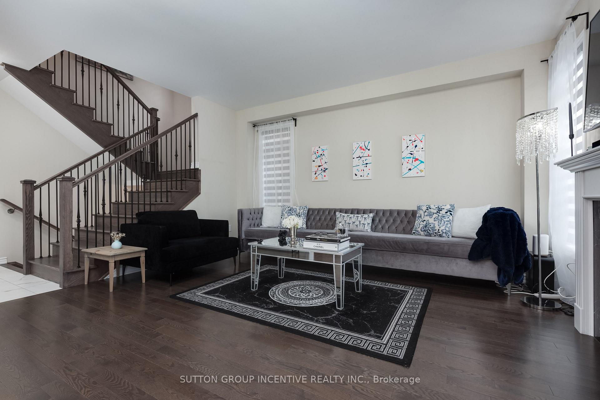 Photo 10 of 2271 Grainger Loop, Innisfil, Rural Innisfil — HOMEH
