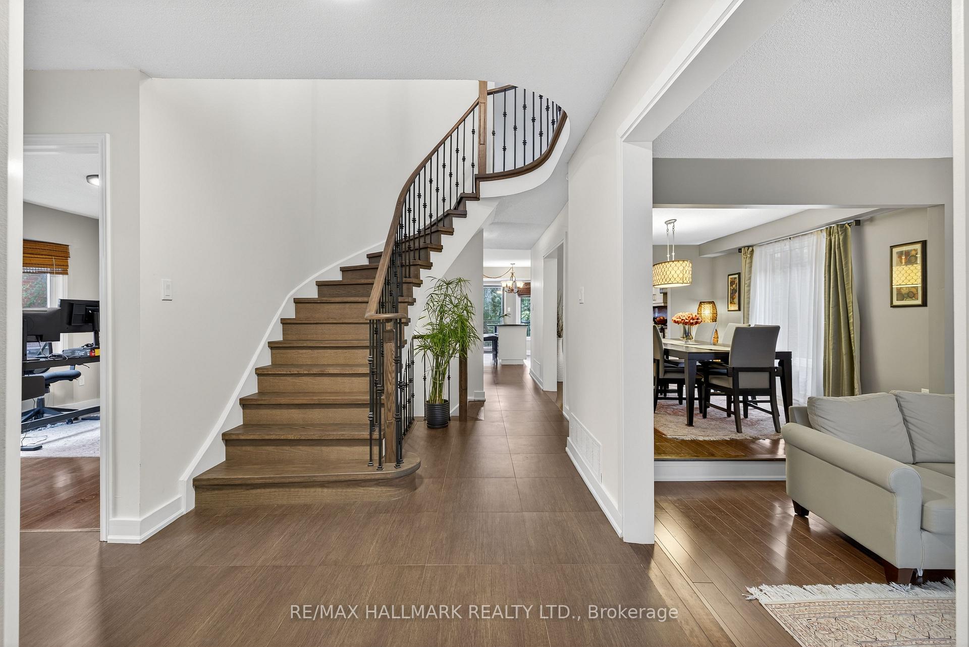 Photo 1 of 26 Stacey Crescent, Markham, Thornlea — HOMEH
