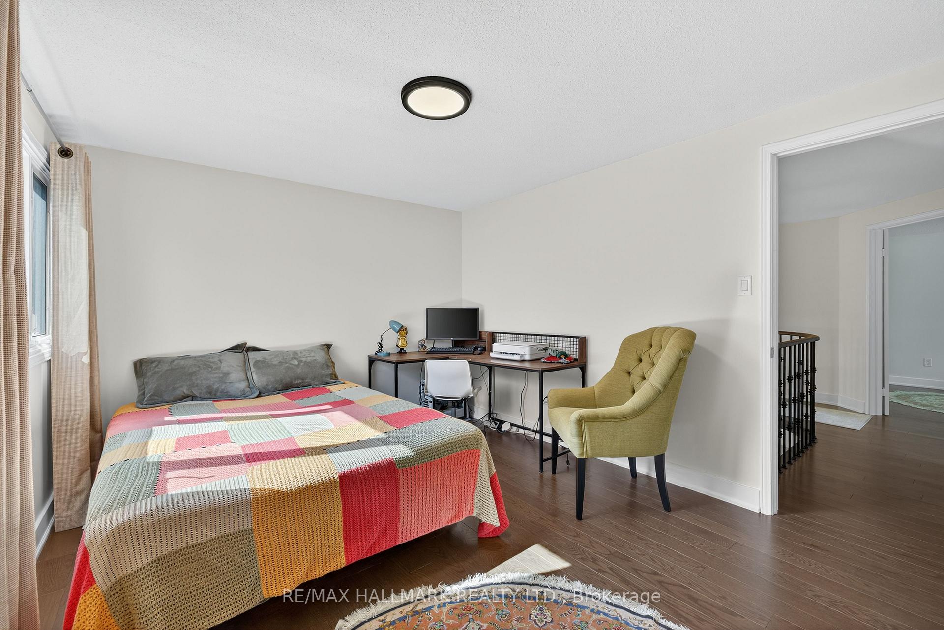 Photo 22 of 26 Stacey Crescent, Markham, Thornlea — HOMEH