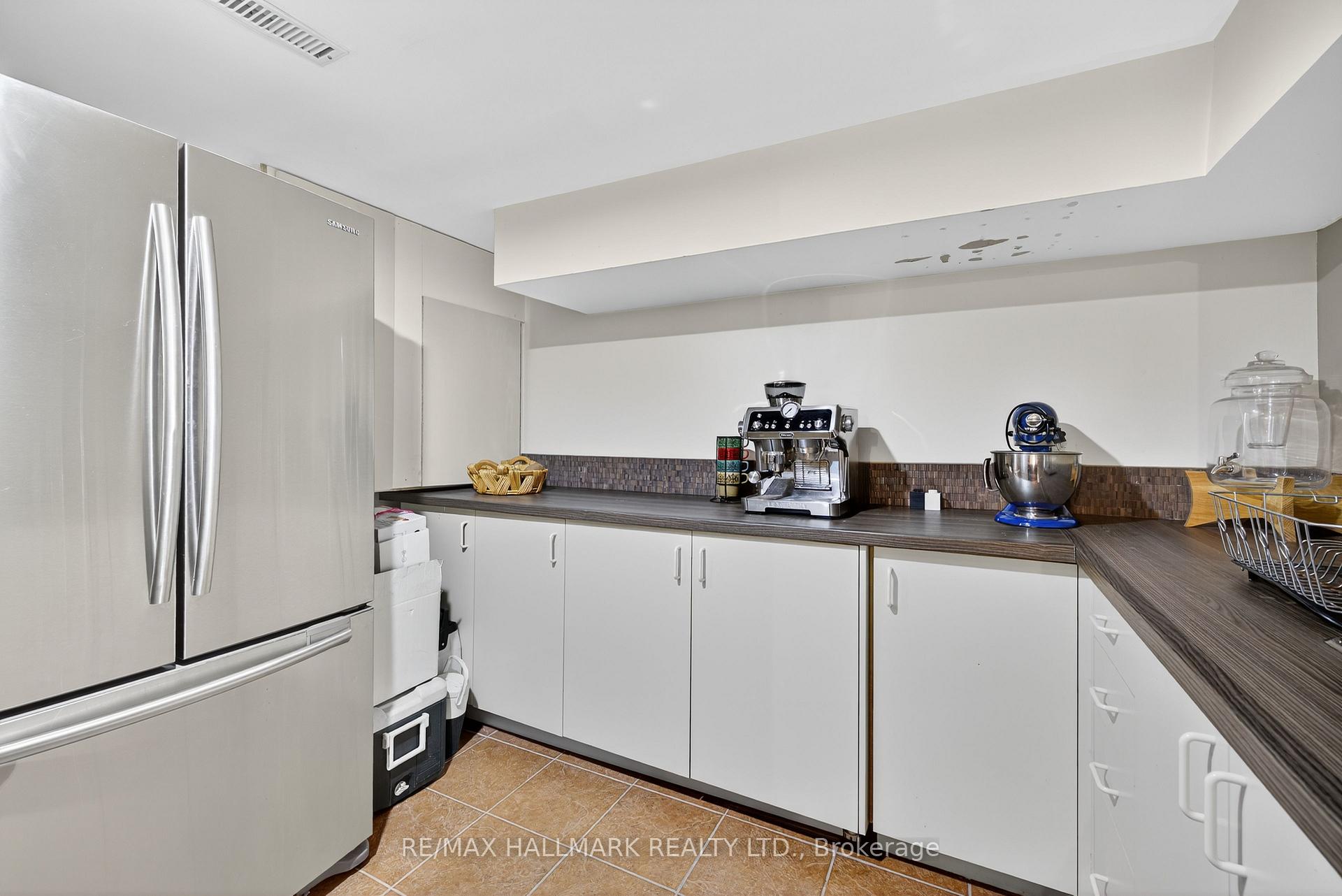 Photo 28 of 26 Stacey Crescent, Markham, Thornlea — HOMEH