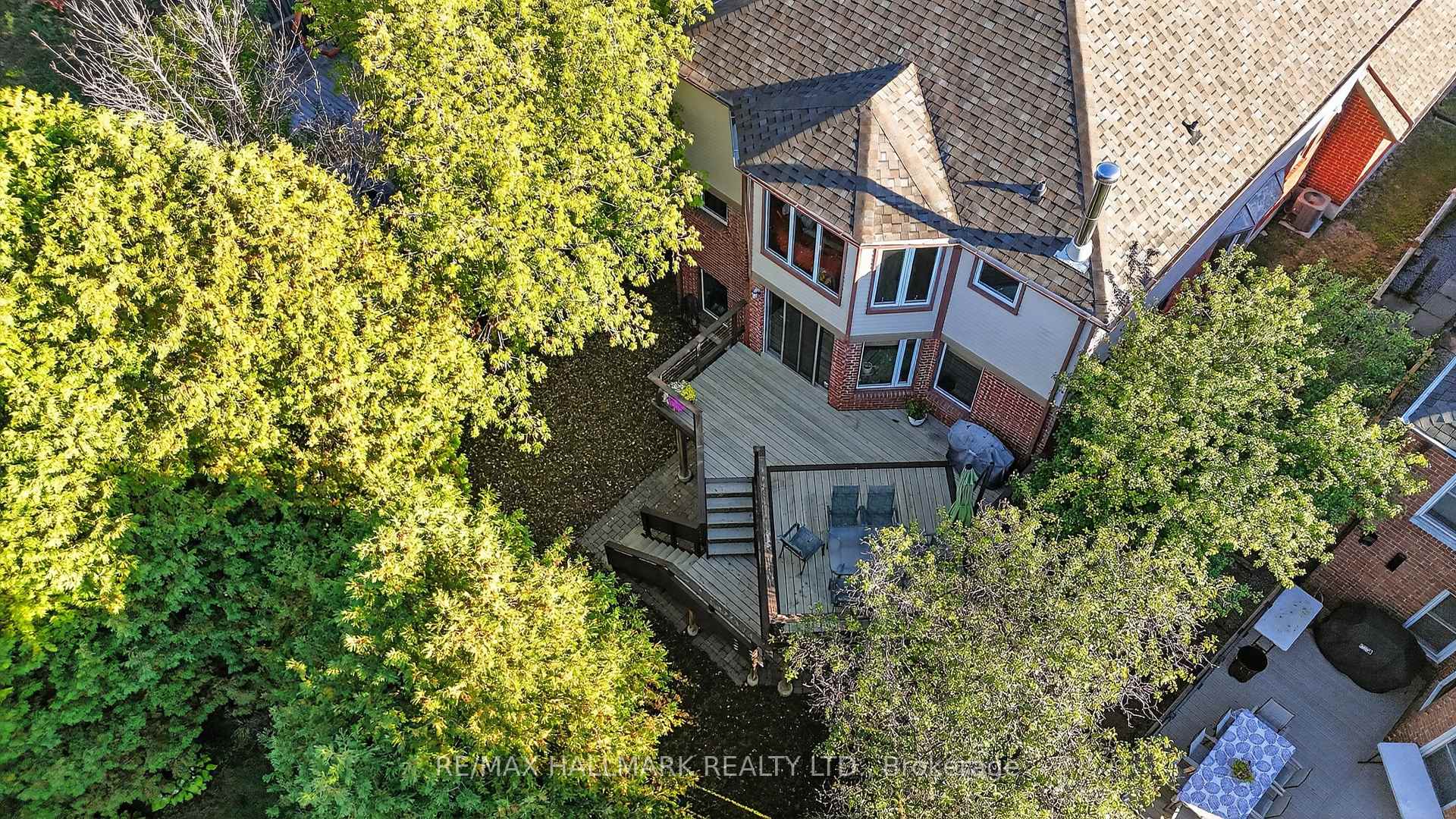 Photo 34 of 26 Stacey Crescent, Markham, Thornlea — HOMEH