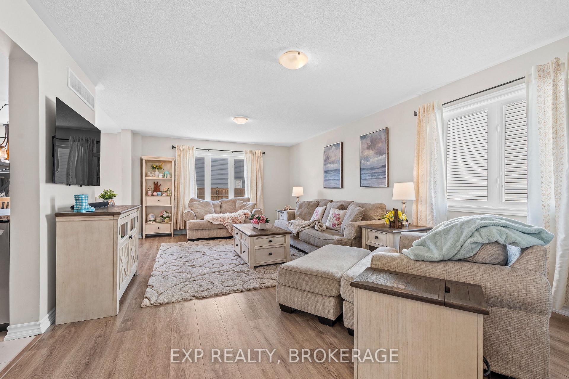 Photo 8 of 67 Brennan Crescent, Loyalist, Odessa — HOMEH