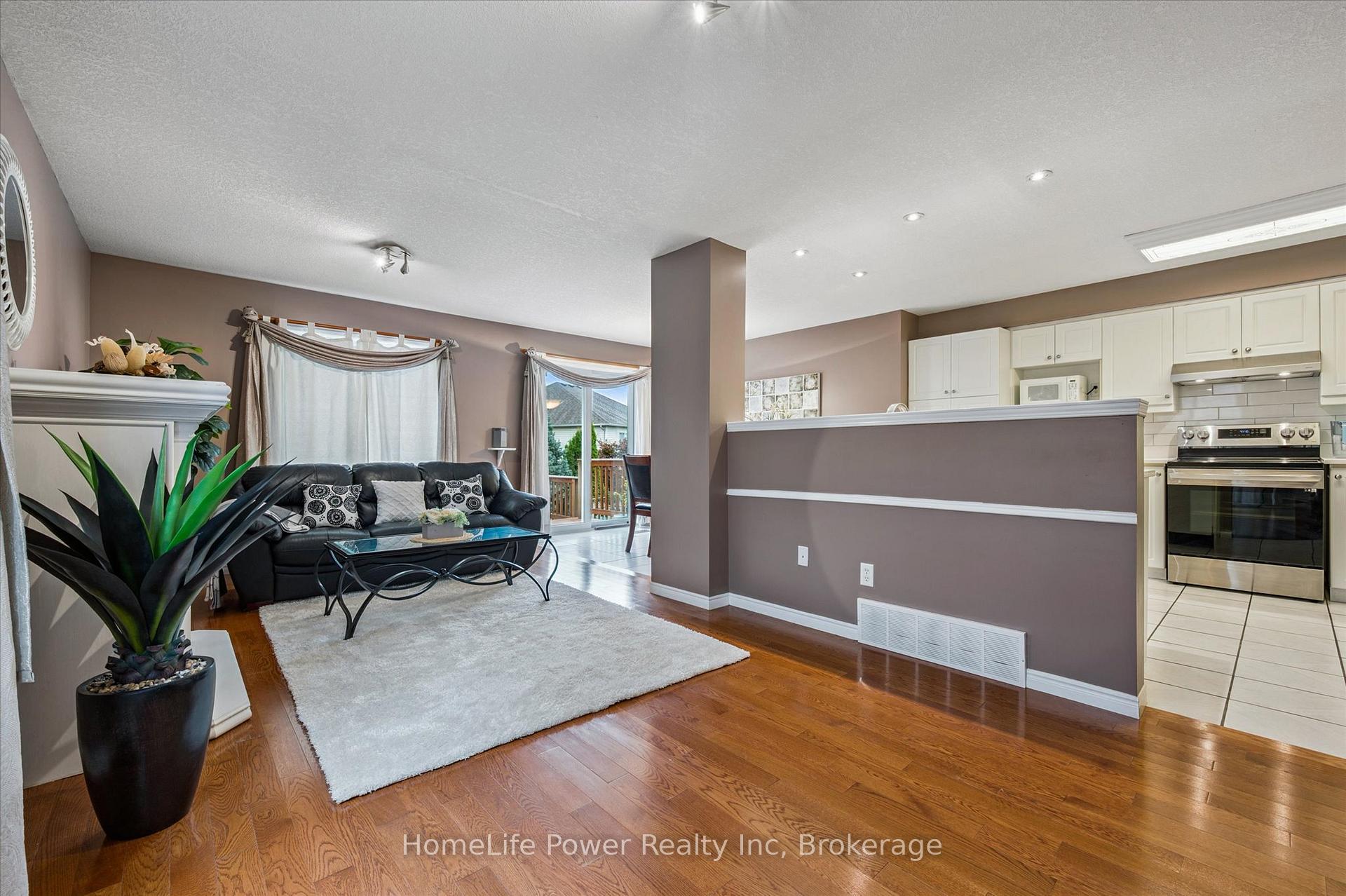 Photo 8 of 97 Marl Meadow Drive, Kitchener — HOMEH