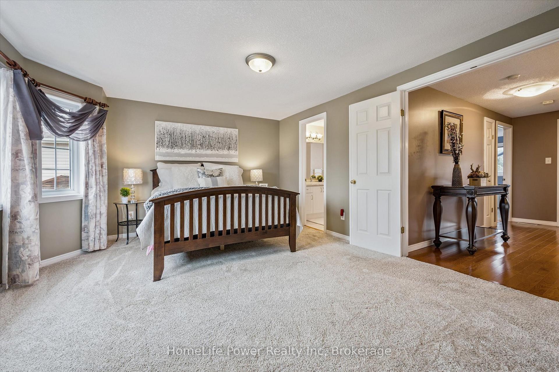 Photo 24 of 97 Marl Meadow Drive, Kitchener — HOMEH