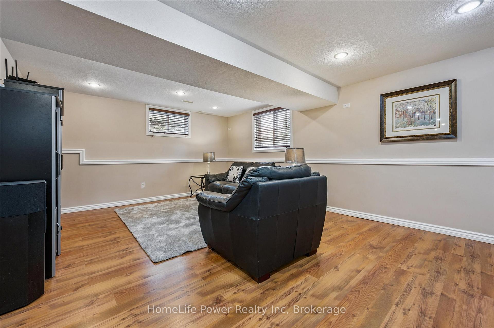 Photo 28 of 97 Marl Meadow Drive, Kitchener — HOMEH