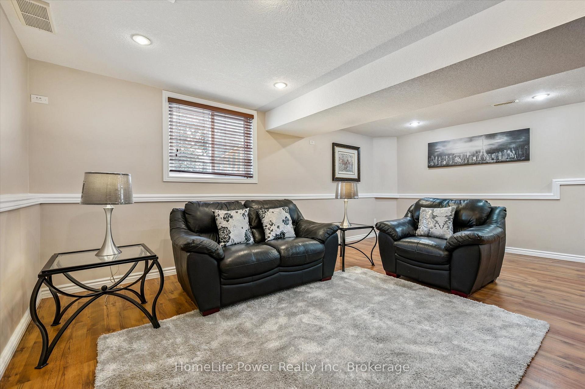 Photo 30 of 97 Marl Meadow Drive, Kitchener — HOMEH