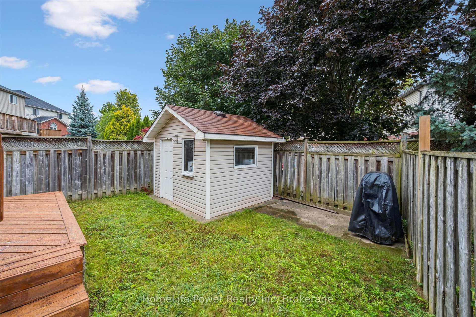 Photo 39 of 97 Marl Meadow Drive, Kitchener — HOMEH
