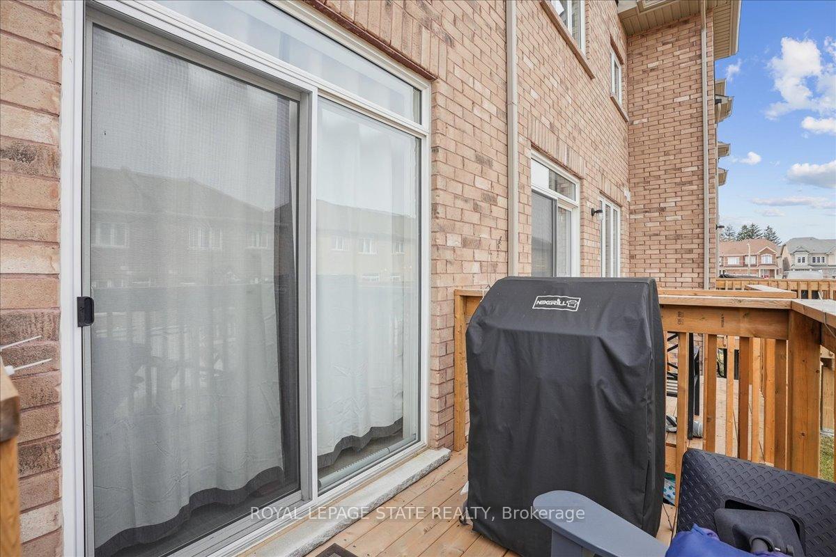 Photo 45 of 1069 Garner Road E, Hamilton, Meadowlands — HOMEH