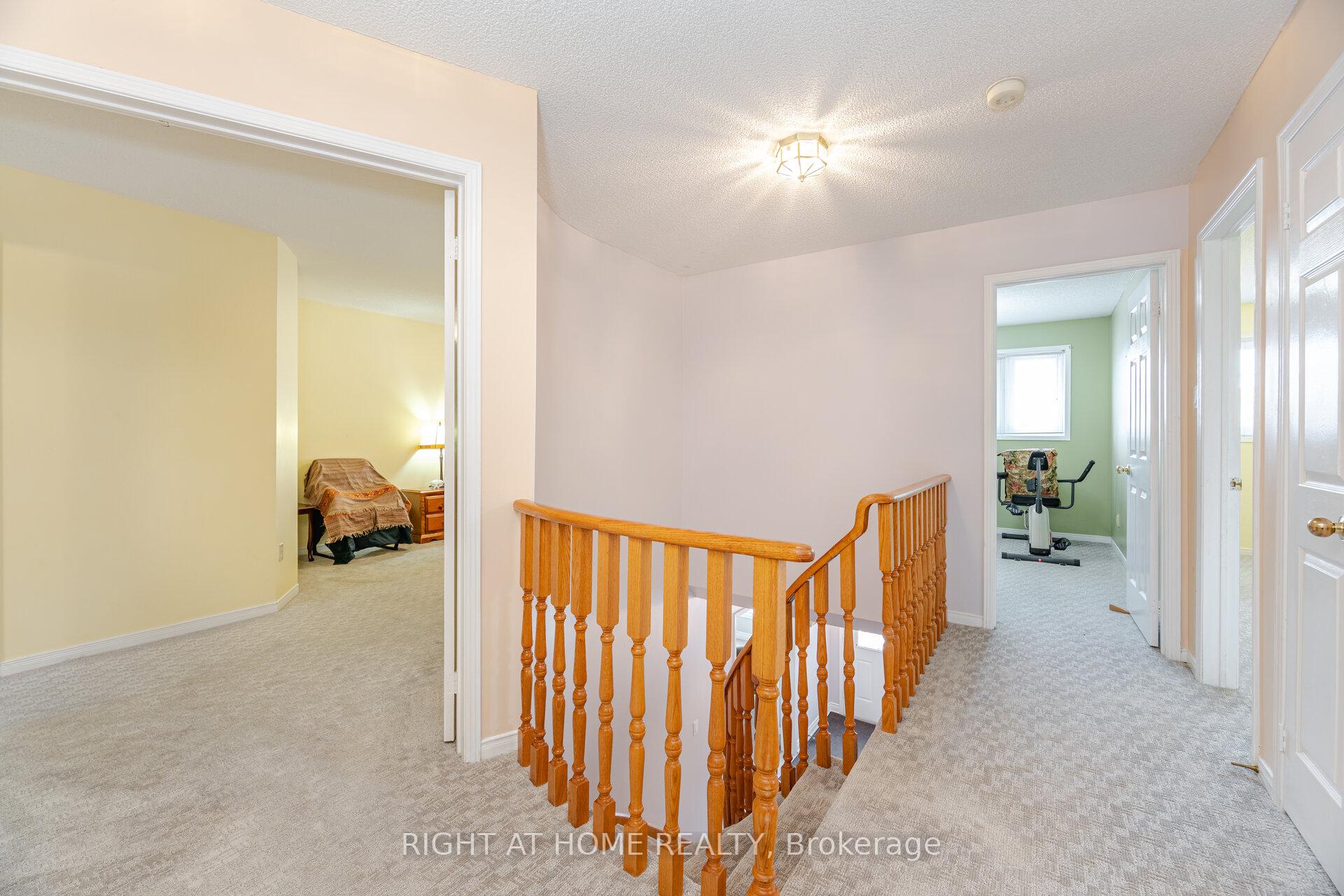 Photo 20 of 20 Erla Court, Markham, Middlefield — HOMEH