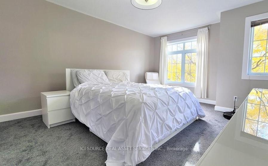 Photo 13 of 33 Tobermory Crescent, Ottawa, Kanata - Morgan's Grant/South March — HOMEH